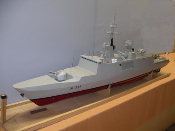 F 711
